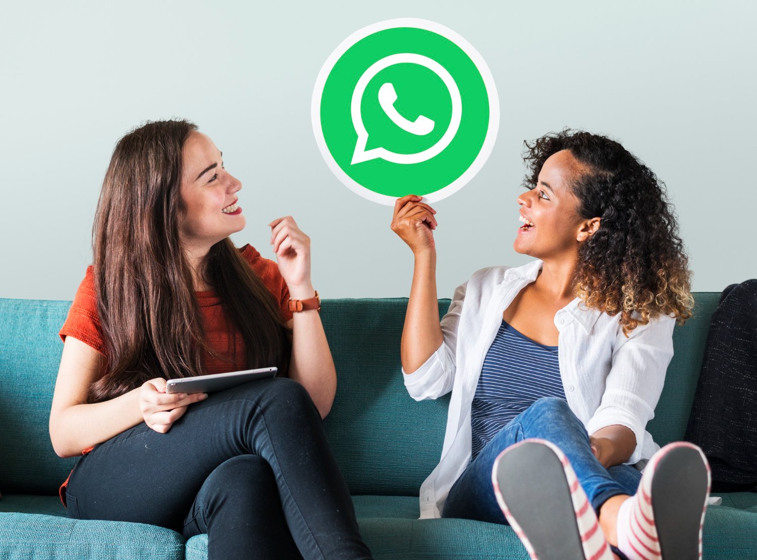 How To Use WhatsApp? AzmiTech News is a technology news website that delivers breaking news, reviews, and analysis on computing, blogs, games, gadgets, broadband, and more.