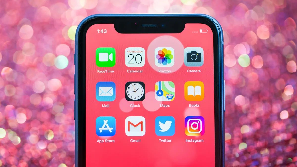 iPhone, Azmi Tech, Digital Pakistan, Dynamic Island, iPhone 13 Pro, iPhone 12 Pro, iPhone 14 Pro, Apple News, iPhone News, Technology News, Tech News Pakistan, iPads Pro, iPhone Pro, Pro Display XDR Monitor, USB-C, iPad Pro, M2 chip, M1 chip, iPad mini 6, A15 Bionic, Apple Pencil, iPad 10, A14 Bionic Processor, Apps, IOS, Apple Products, Cybersecurity, AirPods,